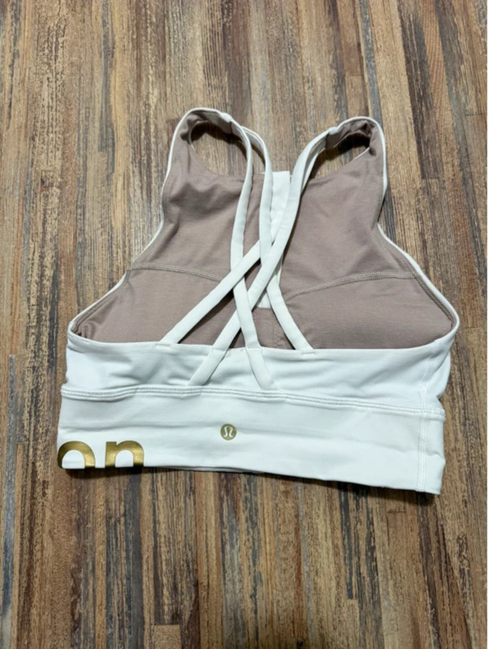 Lululemon energy bra size 4 - Picture 2 of 4